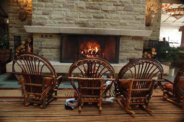 The Fairmont Park Ridge Lodge and Lac Beauvert